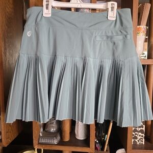 GG Blue Luxe Sport Women's Pleated Skirt in Teal Small NWOT